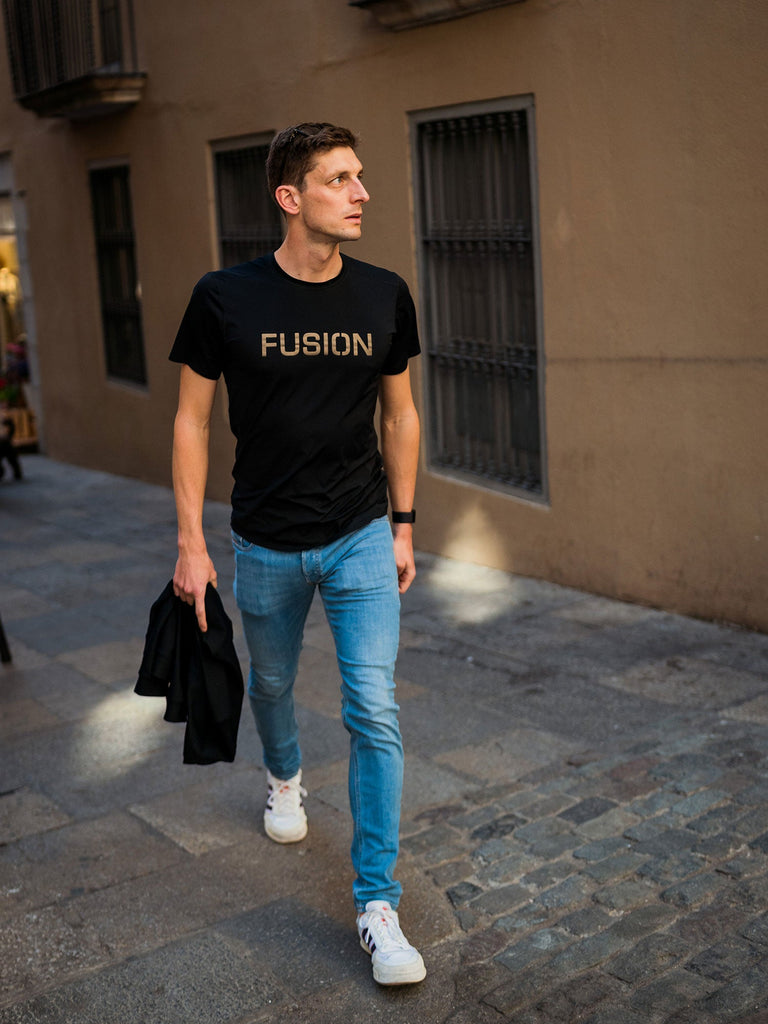 Fusion Mens Recharge T-Shirt black men's performance shirt product image 4
